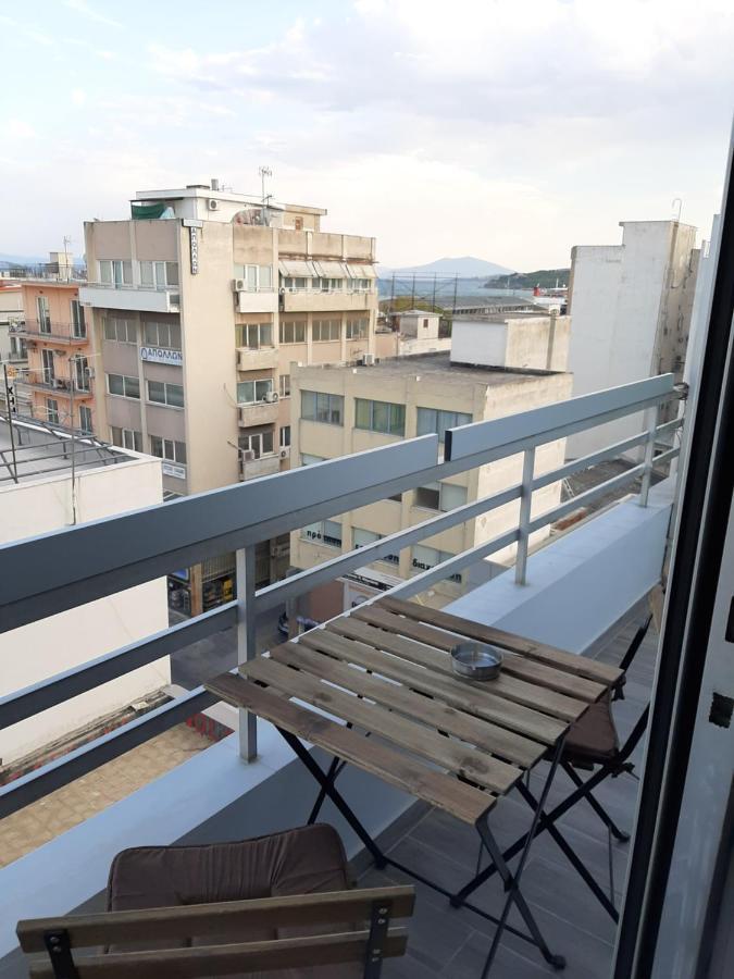 Central Mark Loft โวโลส ภายนอก รูปภาพ